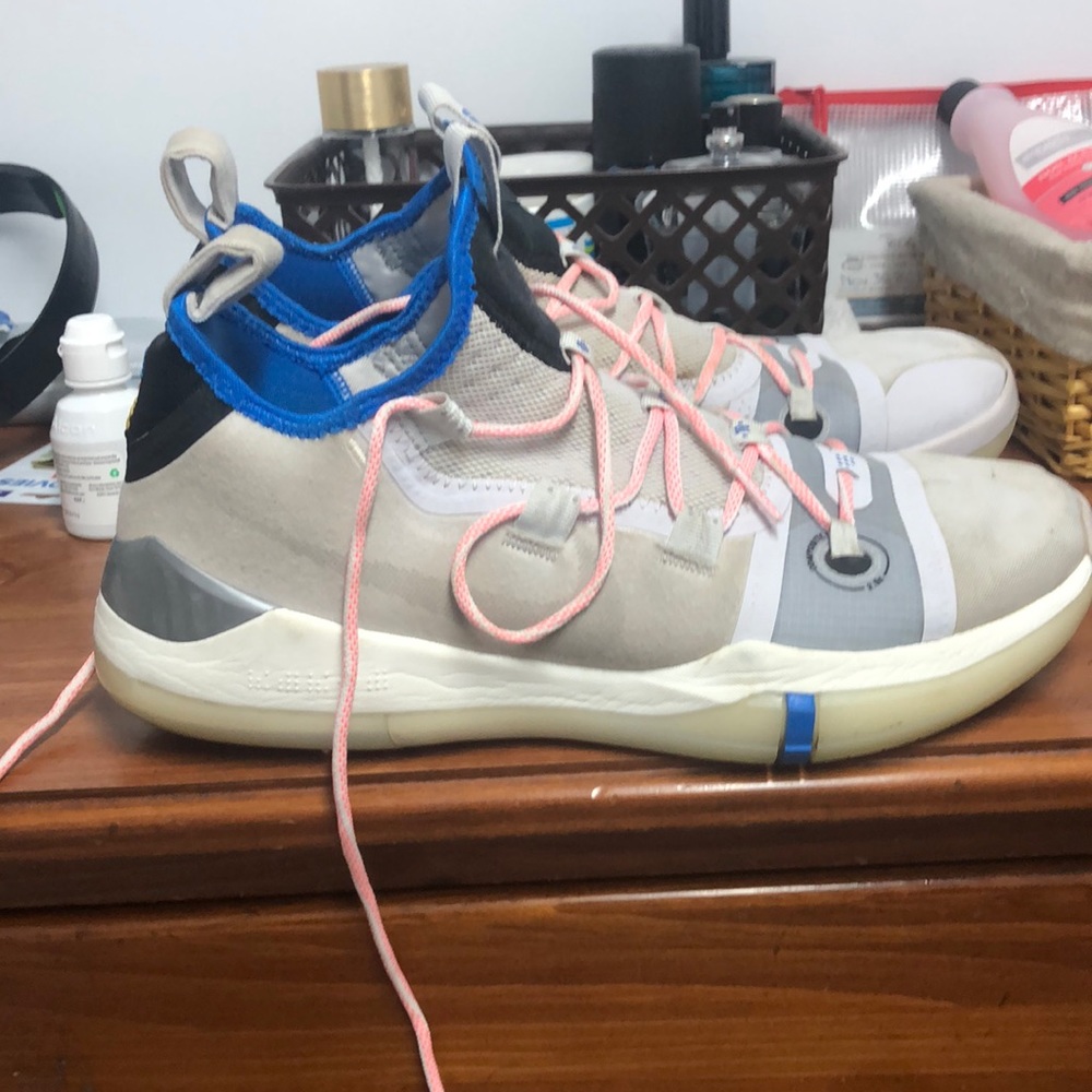 kobe ad “moon particle”